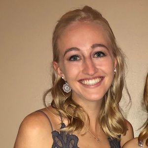 Meet your Posher, Alexa